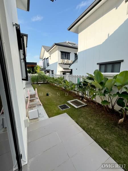Semi-Detached House for Sale in Shah Alam (Selangor) - Raymond Choo - Exterior - PropertyGuru.com.my