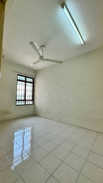Pangsapuri untuk Disewa di Pangsapuri Permai Putera - Azri Zabidin - Interior - PropertyGuru.com.my
