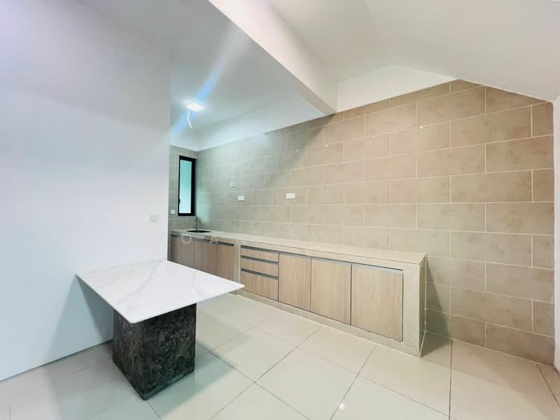 Semi-Detached House for Rent in Cyberjaya (Selangor) - Joanne Tei - Kitchen - PropertyGuru.com.my