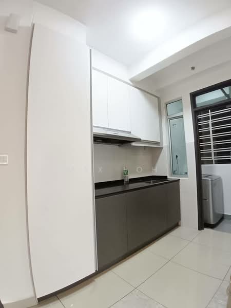 Apartment for Rent at Austin Suites (Permata Austin) - Max Loh - Kitchen - PropertyGuru.com.my