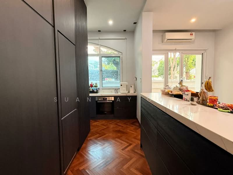 2.5-storey Terraced House for Sale in Seri Tanjung Pinang (Tanjung Tokong) - Suan Lay Ooi - Kitchen - PropertyGuru.com.my
