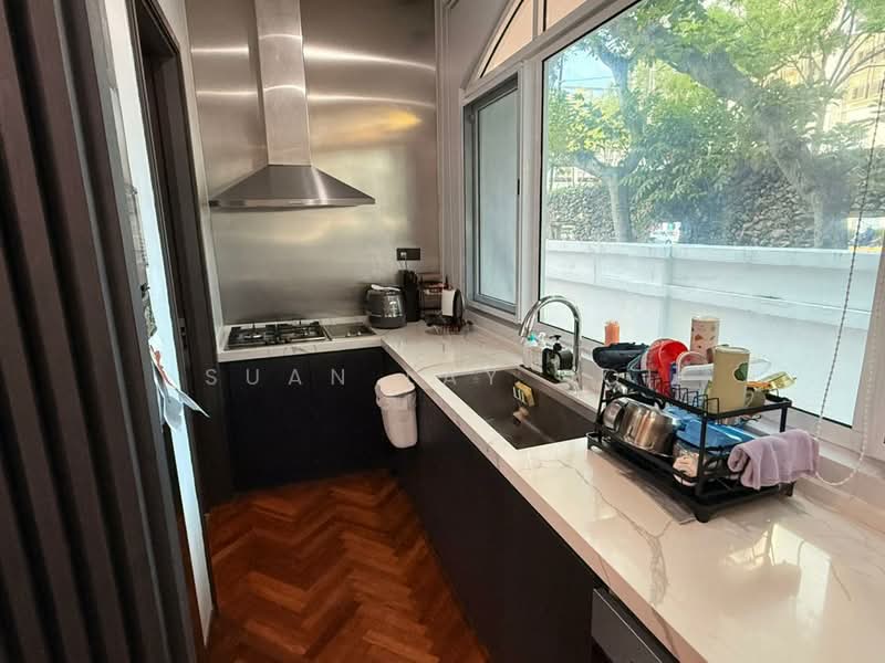 2.5-storey Terraced House for Sale in Seri Tanjung Pinang (Tanjung Tokong) - Suan Lay Ooi - Kitchen - PropertyGuru.com.my