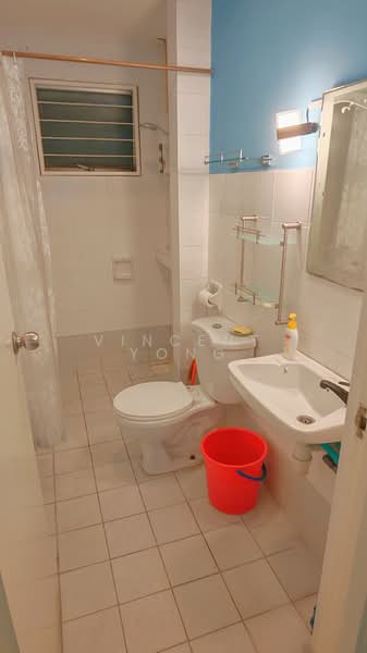 Kondominium untuk Dijual di Perdana View - Vincent Yong - Bathroom - PropertyGuru.com.my