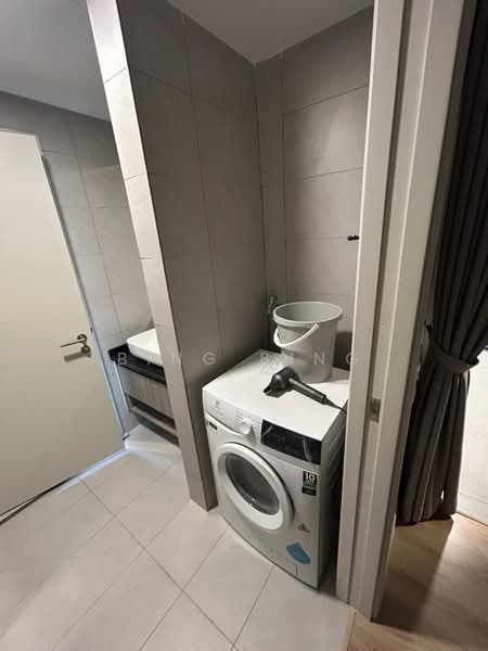 Service Residence for Rent at The Atrium - Bing Bing - Bathroom - PropertyGuru.com.my