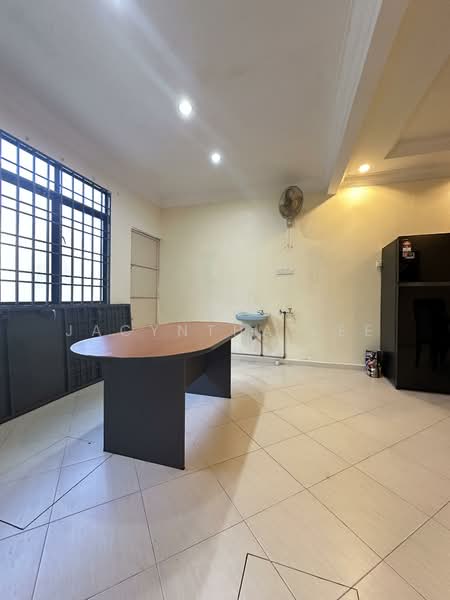 Untuk Dijual - Sungai Ara