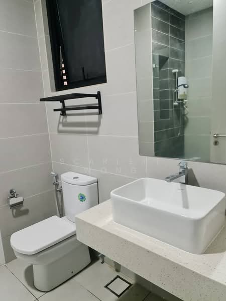 Servis Apartment untuk Disewa di Le Pavillion - Scarlett Wong - Bathroom - PropertyGuru.com.my