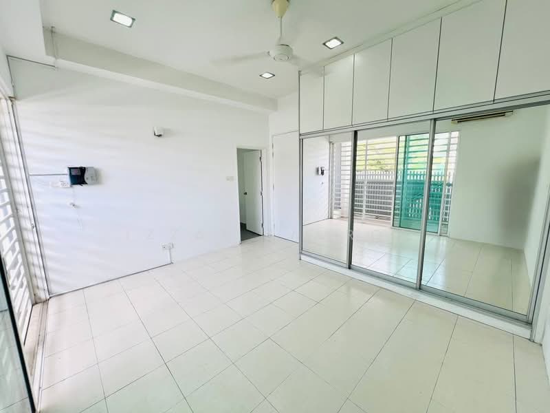 Rumah Teres 2 Tingkat untuk Dijual di Kajang (Selangor) - Izzat Zamros - PropertyGuru.com.my