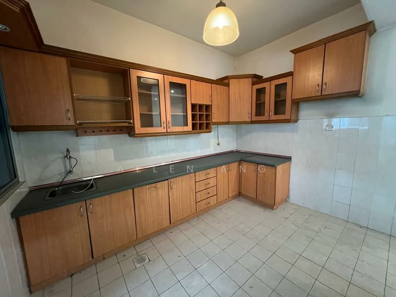 2-storey Terraced House for Sale in Bukit Rimau (Shah Alam) - Allen Ang - Kitchen - PropertyGuru.com.my