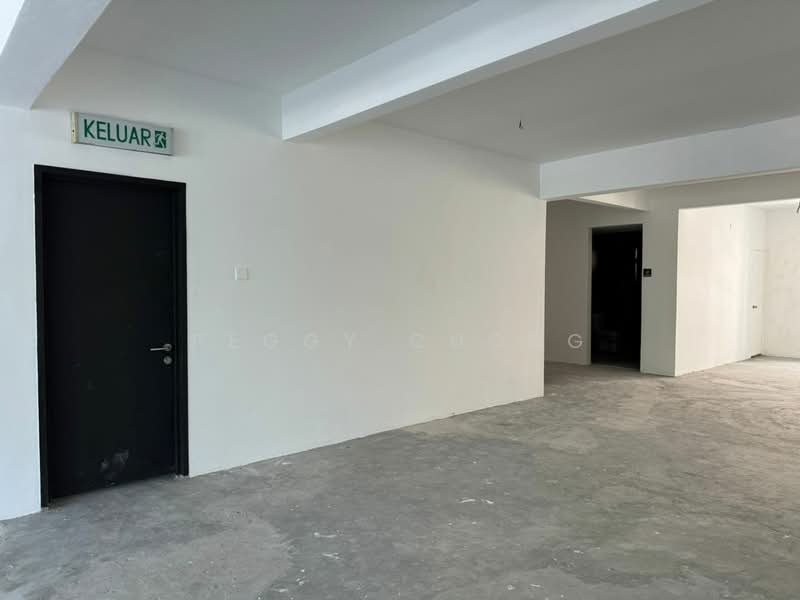Kedai / Pejabat untuk Disewa di Kota Damansara (Selangor) - Peggy Chong - Entrance - PropertyGuru.com.my