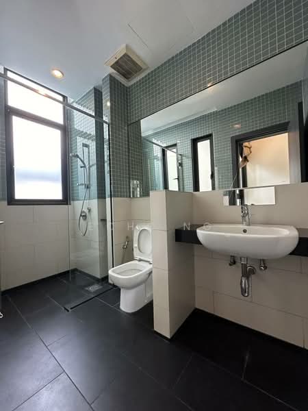 Rumah Teres untuk Disewa di Desa Parkcity (Kuala Lumpur) - Echo Ng - Bathroom - PropertyGuru.com.my