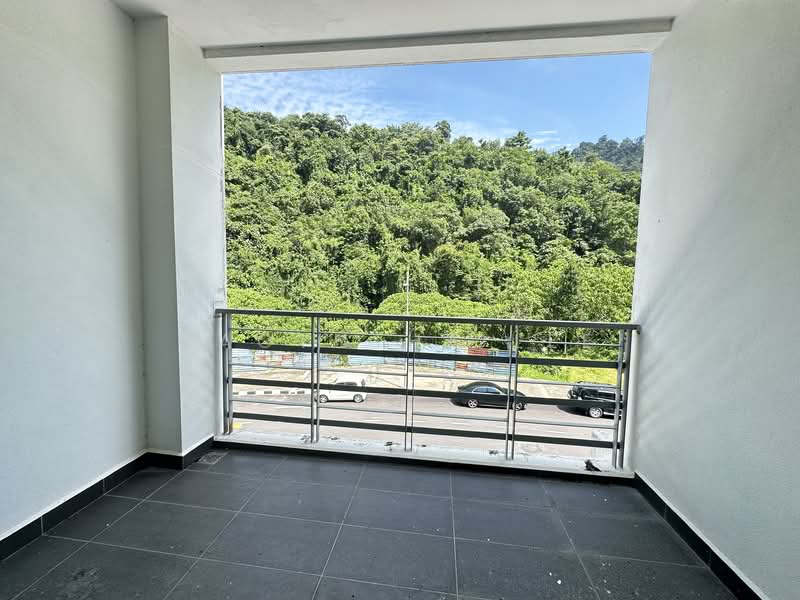 3-storey Terraced House for Sale in Sungai Ara (Penang) - Jacyntha Lee - Balcony - PropertyGuru.com.my