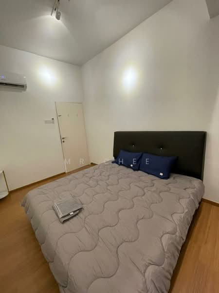 Condominium for Rent at Oasis - Mr Chee - Bedroom - PropertyGuru.com.my