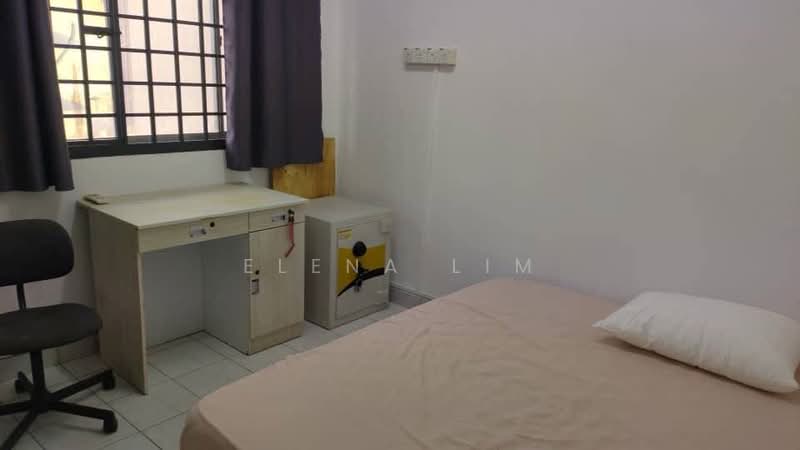 2-storey Terraced House for Rent in Taman Bukit Mewah (Tampoi) - Elena Lim - PropertyGuru.com.my