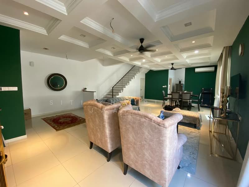 Rumah Teres 2 Tingkat untuk Dijual di U12, Taman Cahaya Alam (Shah Alam) - SITI KHAIRIYAH JAAFAR - Living Room - PropertyGuru.com.my