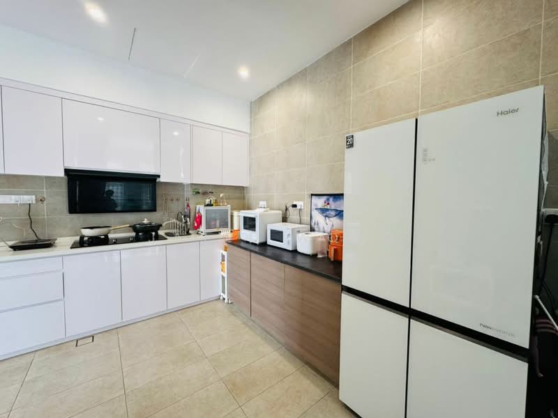 Semi-Detached House for Rent in Cyberjaya (Selangor) - Jared Wong - Kitchen - PropertyGuru.com.my