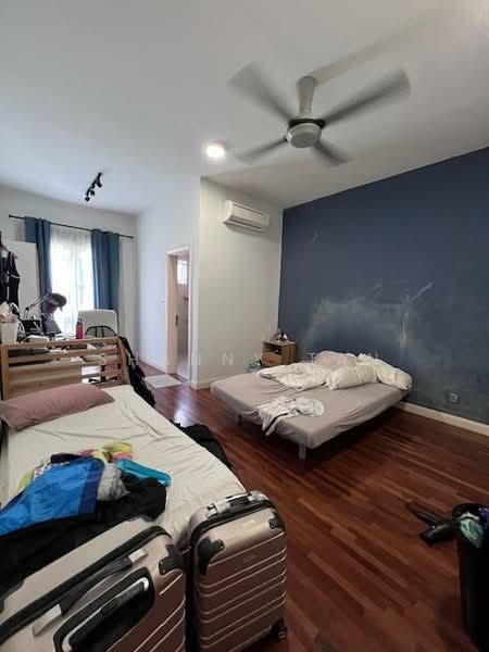 Rumah Teres 3 Tingkat untuk Dijual di Taman Taming Indah 2 (Bandar Sungai Long) - Shanny Tan - Bedroom - PropertyGuru.com.my