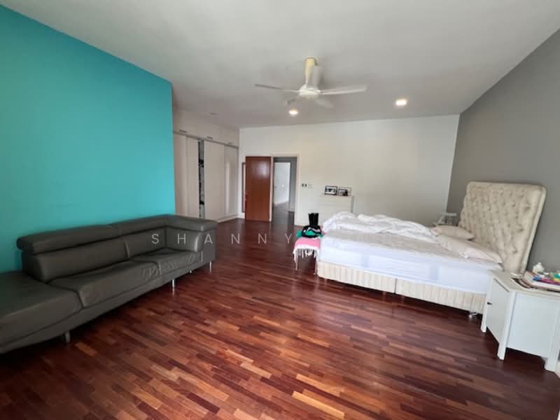 Rumah Teres 3 Tingkat untuk Dijual di Taman Taming Indah 2 (Bandar Sungai Long) - Shanny Tan - Bedroom - PropertyGuru.com.my