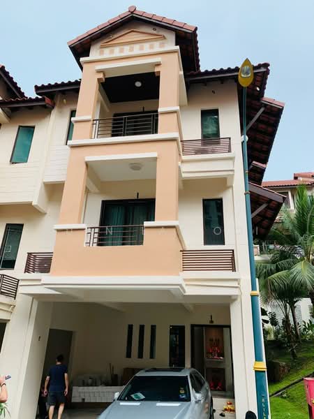 3-storey Terraced House for Sale in Tanjung Bungah (Penang) - Suan Lay Ooi - Exterior - PropertyGuru.com.my