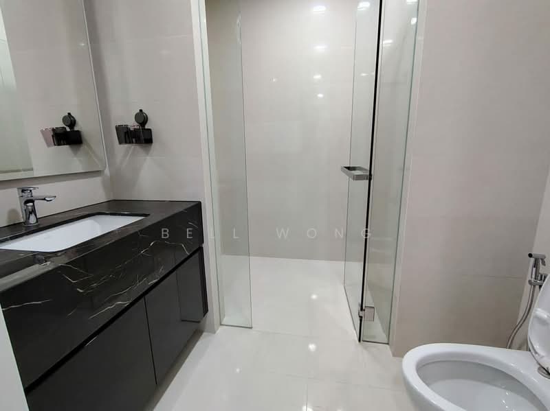 Servis Apartment untuk Disewa di Regent Suites @ Pavilion Damansara Heights - Bell Wong - Bathroom - PropertyGuru.com.my