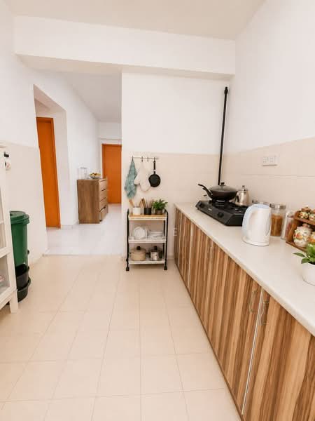 Apartment for Sale at Pangsapuri Sri Cempaka - Nurra Eikin - Kitchen - PropertyGuru.com.my
