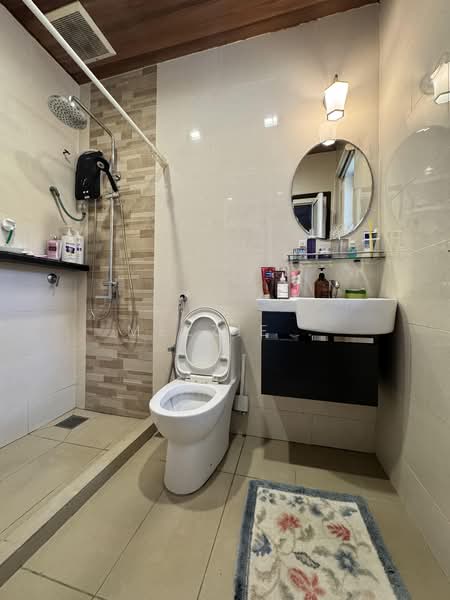 Rumah Teres 2 Tingkat untuk Dijual di Ampang (Kuala Lumpur) - Mezzie . - Bathroom - PropertyGuru.com.my