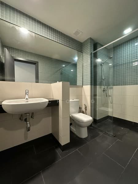 Rumah Teres untuk Disewa di Desa Parkcity (Kuala Lumpur) - Echo Ng - Bathroom - PropertyGuru.com.my