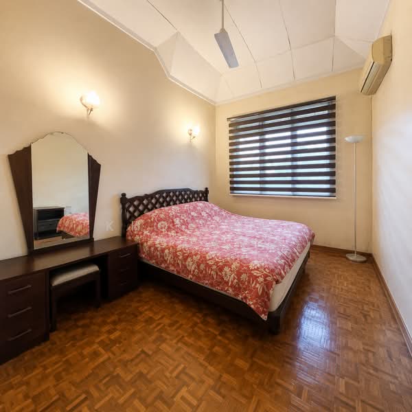 2-storey Terraced House for Sale in Bandar Kinrara Seksyen 1 (Bandar Kinrara) - Kho Chng Guan - Bedroom - PropertyGuru.com.my