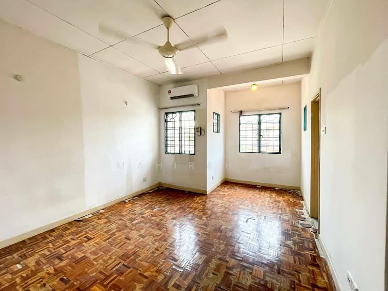 2-storey Terraced House for Sale in Usj 20 (Subang Jaya) - Mahirah . - Interior - PropertyGuru.com.my