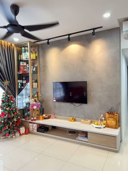 Pangsapuri untuk Dijual di The Park @ Mak Mandin - Jasmine Teh - Living Room - PropertyGuru.com.my