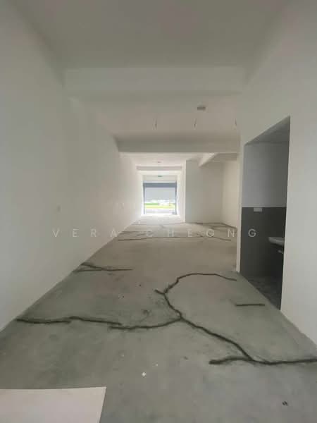 Shop / Office for Rent in Austin Crest (Johor Bahru) - Vera Cheong - Interior - PropertyGuru.com.my
