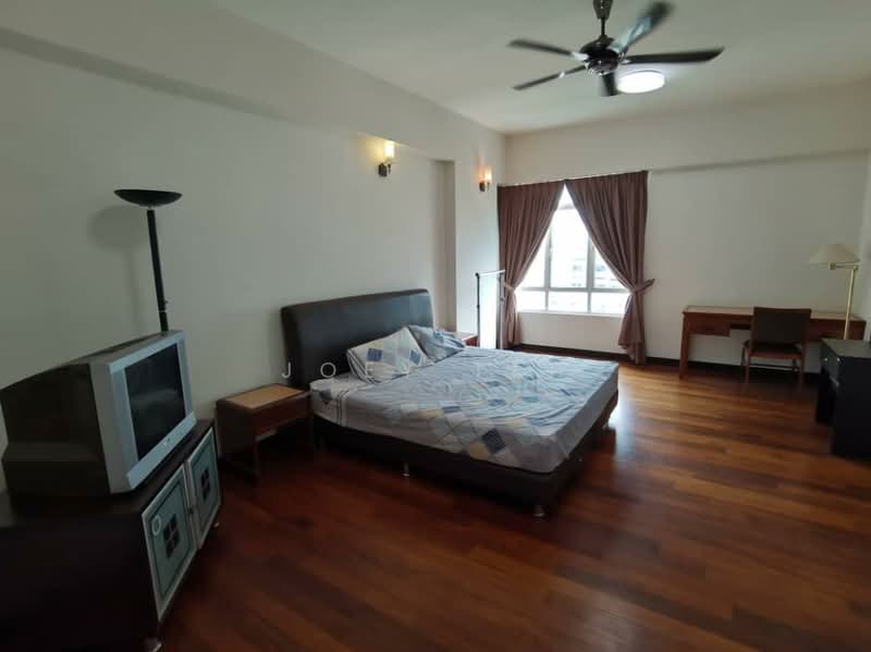Condominium for Rent at BayStar Condominium - Joey Teh - Bedroom - PropertyGuru.com.my