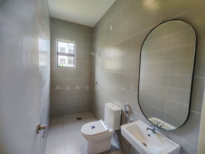 Semi-Detached House for Sale in Taman Rasah Kemayan (Rasah) - Hanson Lee - Bathroom - PropertyGuru.com.my