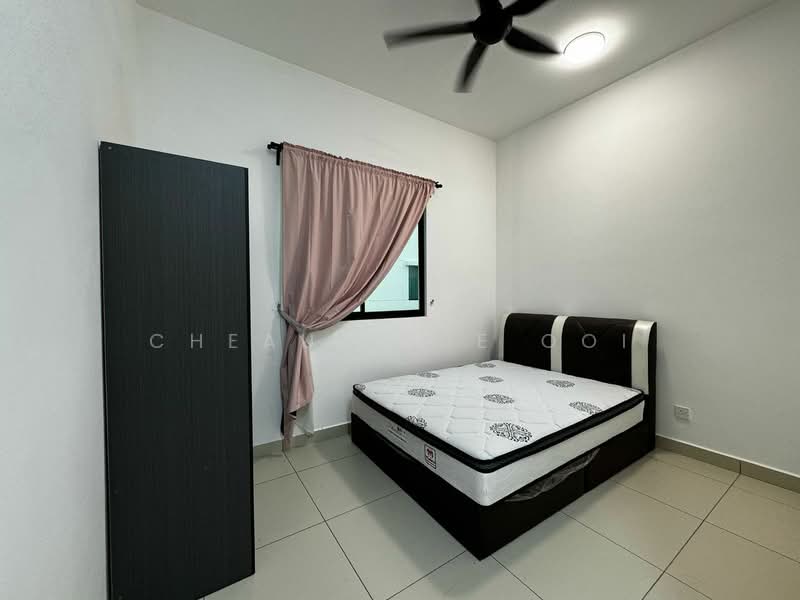 Rumah Teres untuk Disewa di Bandar Cassia (Batu Kawan) - Cheau Chie Ooi - Bedroom - PropertyGuru.com.my