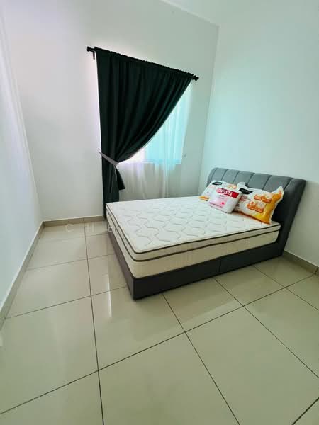 Rumah Teres untuk Disewa di Bandar Cassia (Batu Kawan) - Cheau Chie Ooi - Bedroom - PropertyGuru.com.my