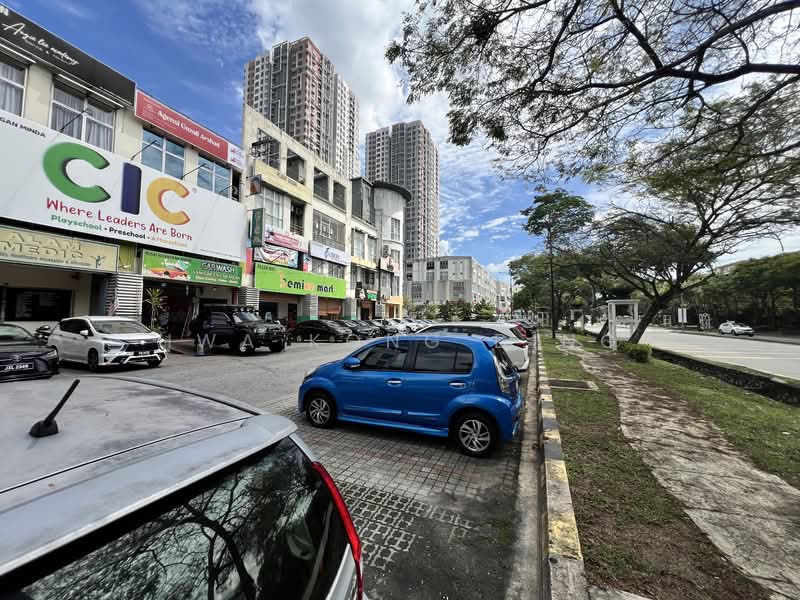 Shop / Office for Sale in Taman Tasik Prima (Puchong) - Hwa Kong Ding - PropertyGuru.com.my