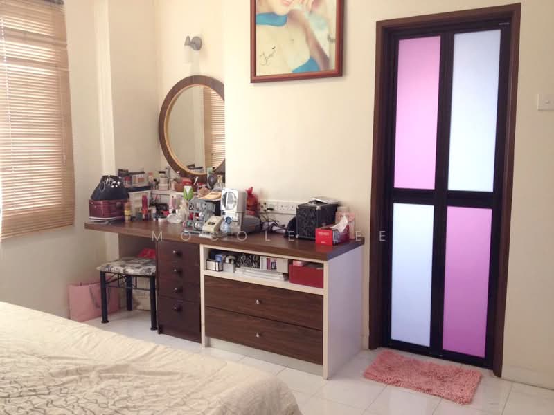 Pangsapuri untuk Dijual di Parkview Towers - Mocole Lee - Bedroom - PropertyGuru.com.my