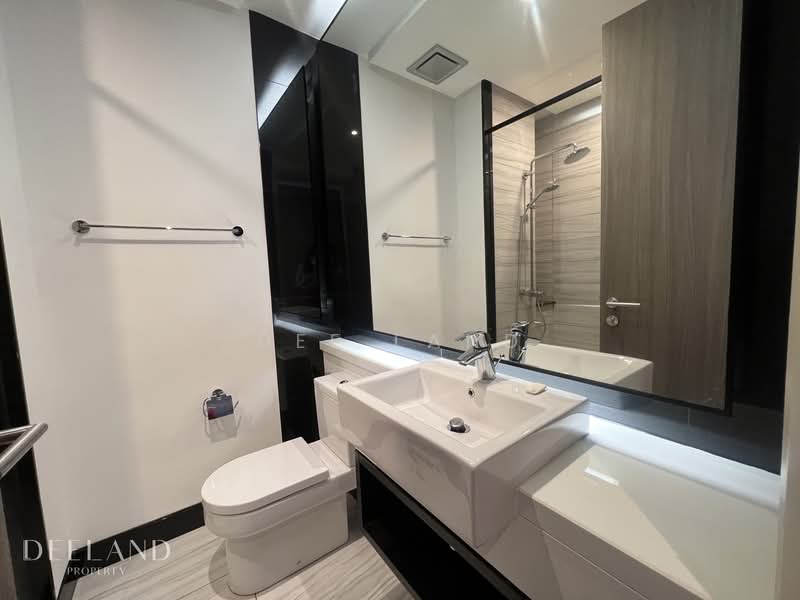 Servis Apartment untuk Disewa di Straits Residences - Dee Land - Bathroom - PropertyGuru.com.my