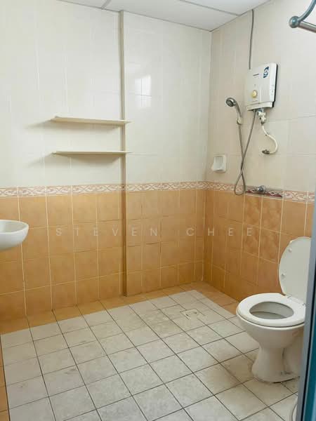 Apartment for Sale at Mutiara Heights - Steven Chee - Bathroom - PropertyGuru.com.my