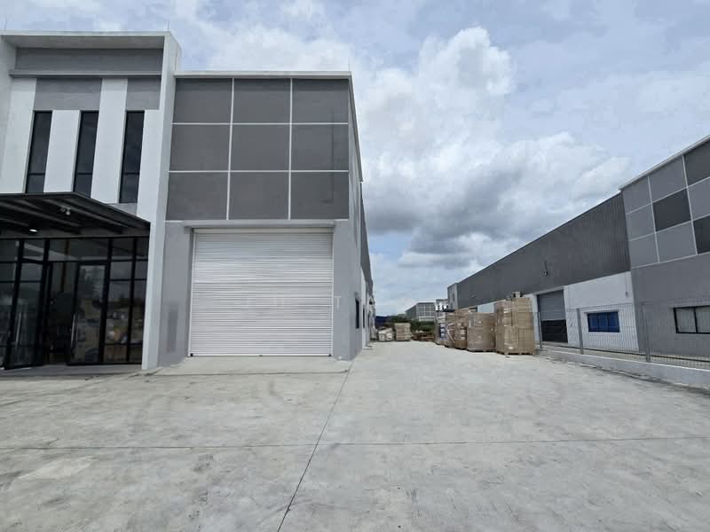 Factory for Sale in Eco Business Park 1 (Johor Bahru) - JH Tang - Exterior - PropertyGuru.com.my
