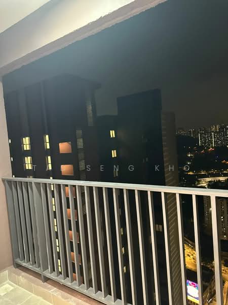 Pangsapuri untuk Disewa di Residensi Riamas - Tad Seng Kho - Balcony - PropertyGuru.com.my