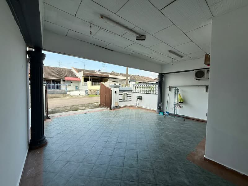 1-storey Terraced House for Sale in Taman Johor Jaya (Johor Bahru) - Cendy Chau - PropertyGuru.com.my