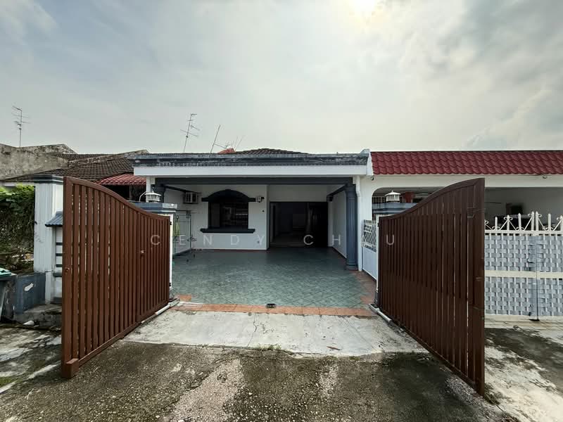 1-storey Terraced House for Sale in Taman Johor Jaya (Johor Bahru) - Cendy Chau - PropertyGuru.com.my