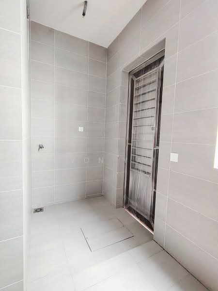 Rumah Teres 2 Tingkat untuk Dijual di Bandar Seri Alam (Masai) - Evon Yap - Interior - PropertyGuru.com.my