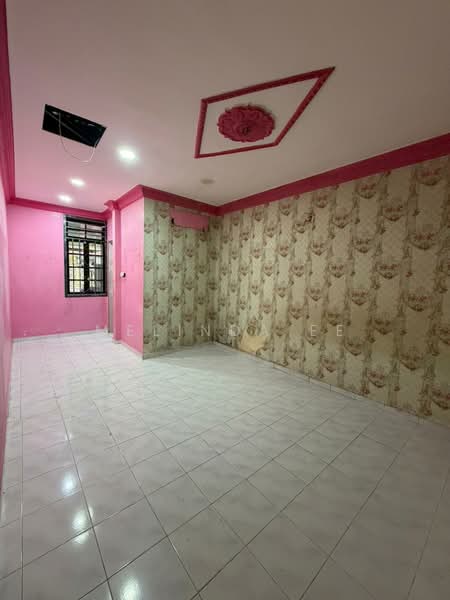 1-storey Terraced House for Sale in Taman Puteri Wangsa (Ulu Tiram) - Melinda Ee - PropertyGuru.com.my