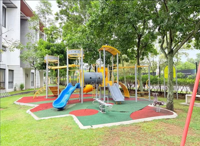 Rumah Berkembar untuk Dijual di Symphony Hills (Cyberjaya) - Janice Lau - Exterior - PropertyGuru.com.my