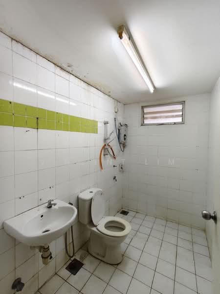 For Rent - Cyberia Crescent 1