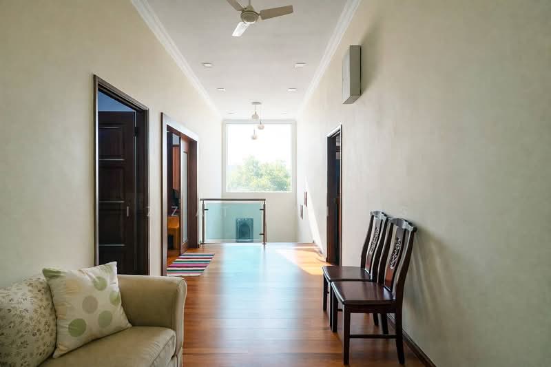 Bungalow for Sale in Usj 3 (Subang Jaya) - Izzat Zamros - Corridor - PropertyGuru.com.my