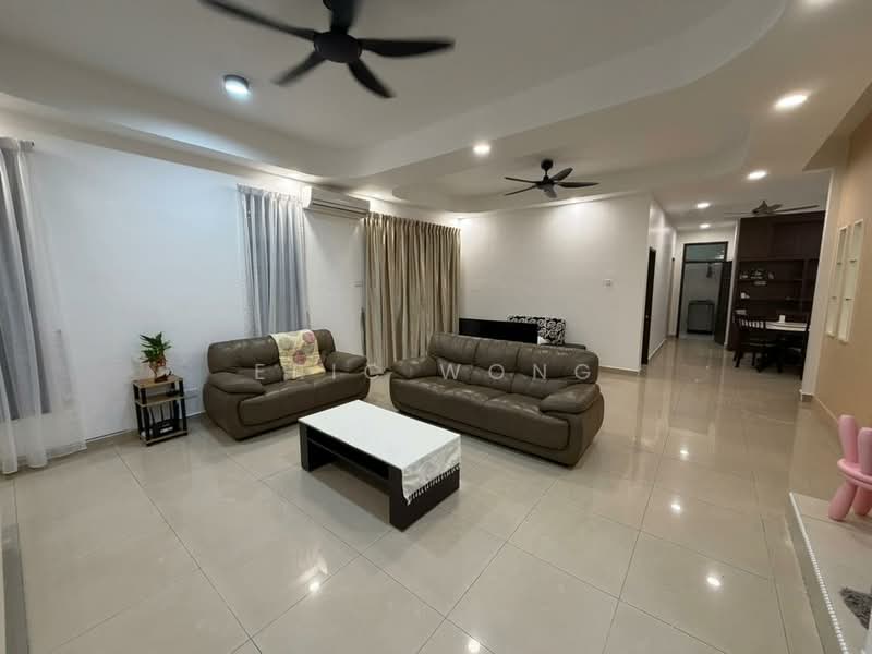 Cluster House for Rent in Bandar Putra (Kulai) - Eric Wong - Living Room - PropertyGuru.com.my