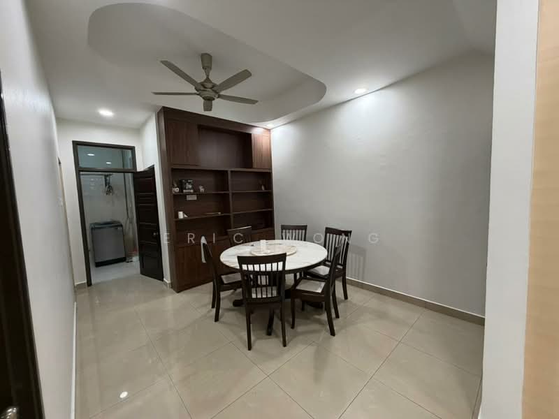 Cluster House for Rent in Bandar Putra (Kulai) - Eric Wong - Dining Room - PropertyGuru.com.my