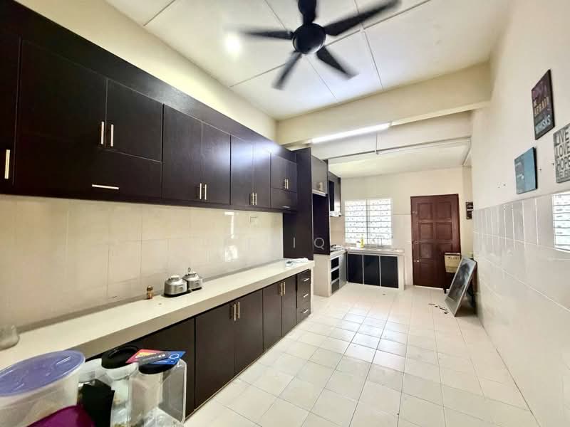 Rumah Teres 1 Tingkat untuk Dijual di Banting (Selangor) - Aliff Iqbal - Kitchen - PropertyGuru.com.my